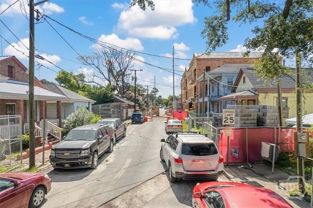 420 W 42nd Street, Savannah, GA 31401