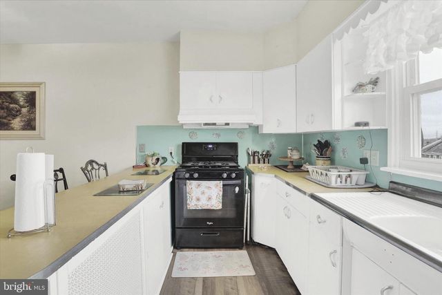 410 MAPLE ST, Lebanon, PA 17046