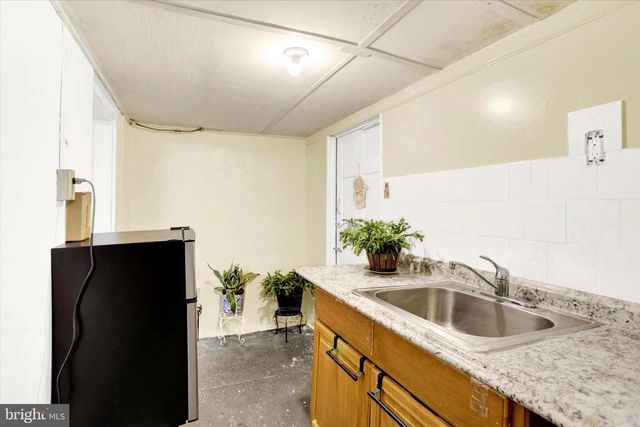 410 MAPLE ST, Lebanon, PA 17046