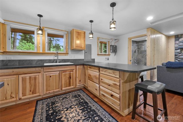 19823 Canyon Drive, Granite Falls, WA 98252