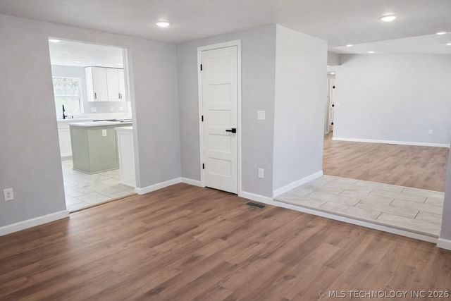 103 Whitney Lane, Tahlequah, OK 74464