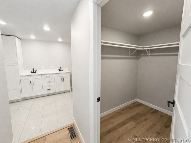 103 Whitney Lane, Tahlequah, OK 74464