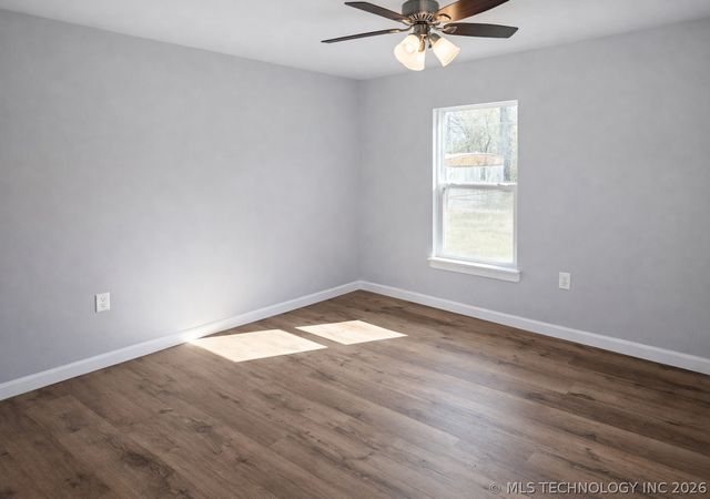 103 Whitney Lane, Tahlequah, OK 74464