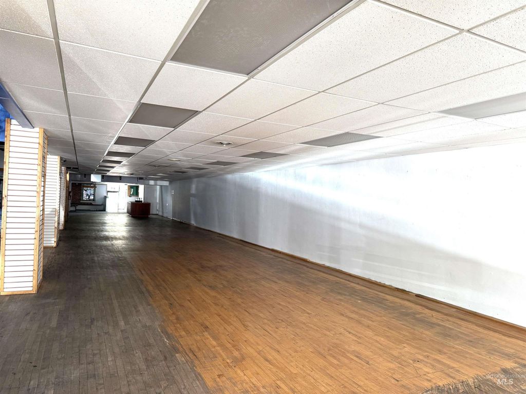 513 S Main Street, Moscow, ID 83843 photo 4