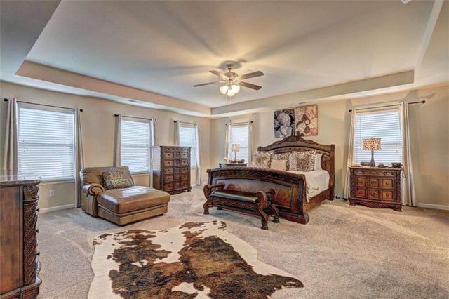 609 Caledon Way, Hampton, GA 30228