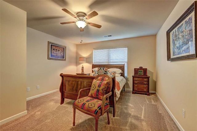 609 Caledon Way, Hampton, GA 30228