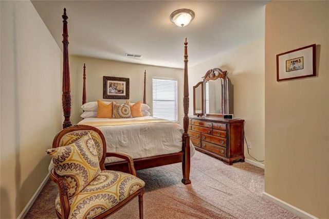 609 Caledon Way, Hampton, GA 30228
