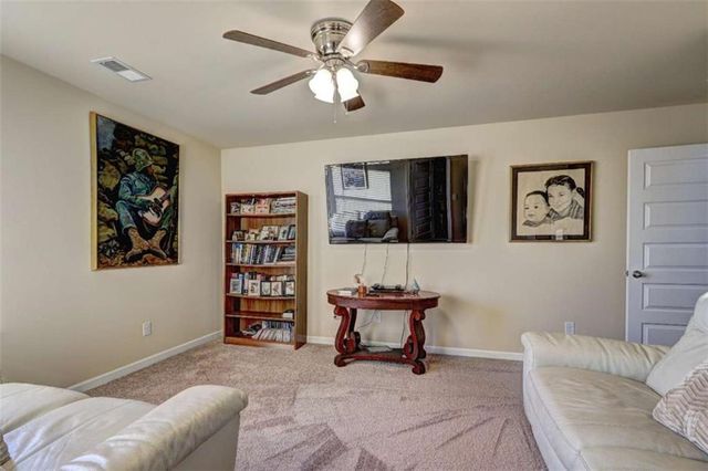 609 Caledon Way, Hampton, GA 30228