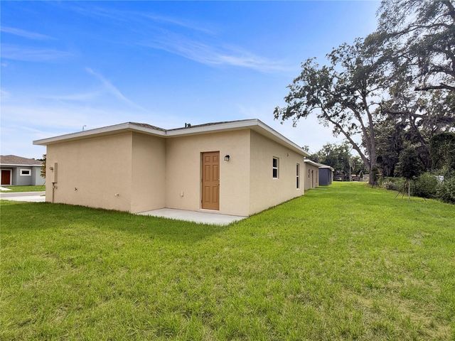 5020 FINDERS COURT, Tampa, FL 33617