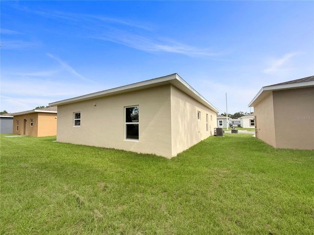 5020 FINDERS COURT, Tampa, FL 33617