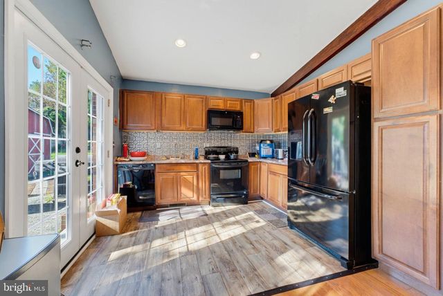 6000 RAYBURN DR, Temple Hills, MD 20748