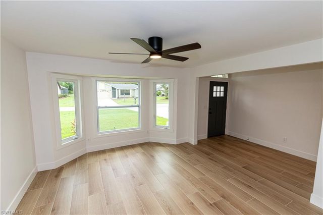 19570 Oak Forest DR, Fort Myers, FL 33967