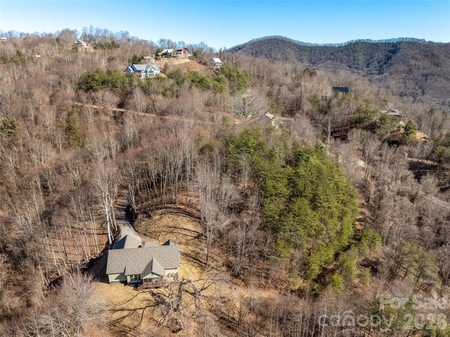9999 Hunters Ridge Drive, Canton, NC 28716