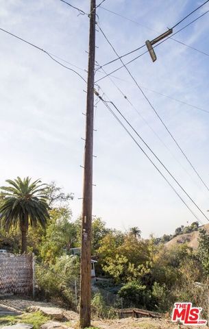 3304 N Reynolds Avenue, Los Angeles, CA 90032