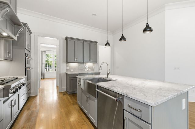 9136 Keats St, Franklin, TN 37064
