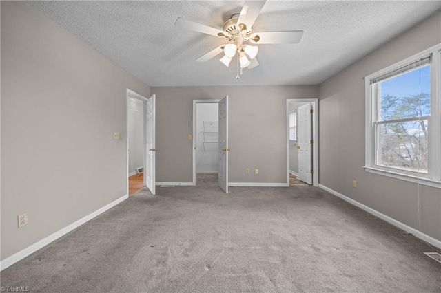 7410 Friendship Ledford Road, Winston-salem, NC 27107