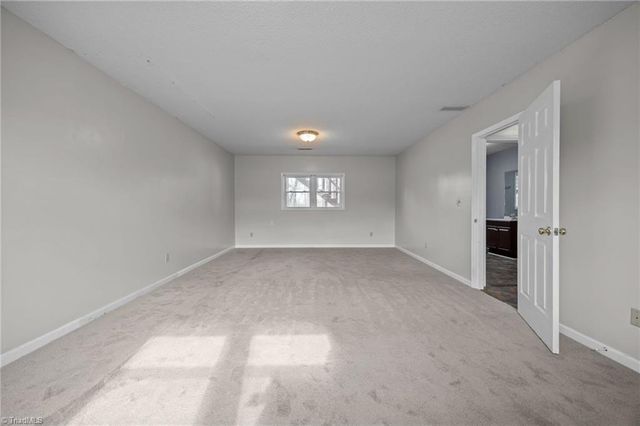 7410 Friendship Ledford Road, Winston-salem, NC 27107