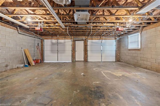 7410 Friendship Ledford Road, Winston-salem, NC 27107