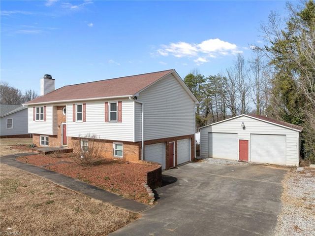 7410 Friendship Ledford Road, Winston-salem, NC 27107