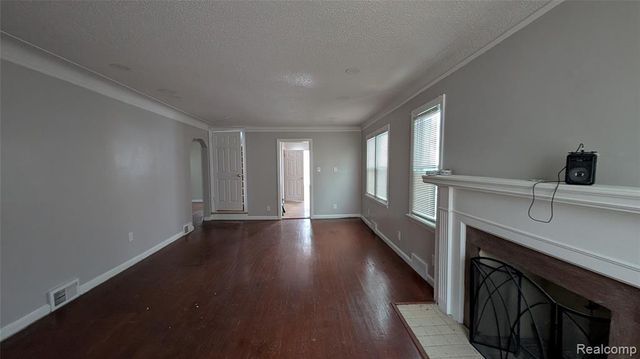 19201 Ardmore Street, Detroit, MI 48235