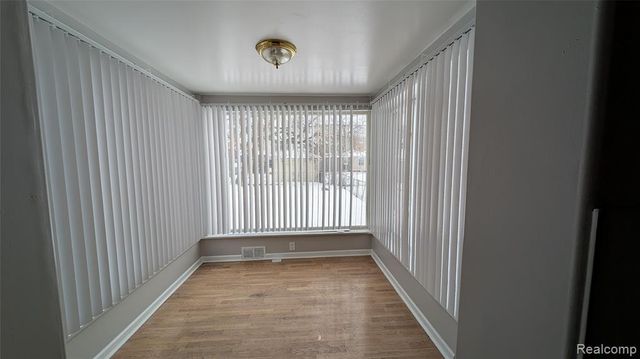 19201 Ardmore Street, Detroit, MI 48235