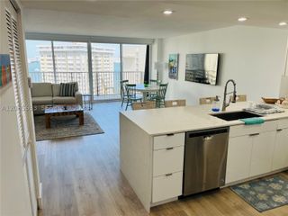 1450 Brickell Bay Dr 1414, Miami, FL 33131