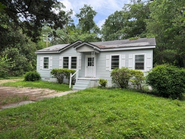 804 Chinook, Dothan, AL 36303