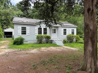 804 Chinook, Dothan, AL 36303
