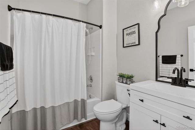 1224 N Heritage Avenue, Castle Rock, CO 80104