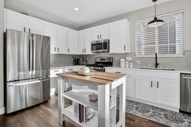 1224 N Heritage Avenue, Castle Rock, CO 80104