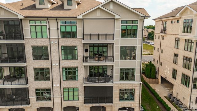 1024 Club View Dr Unit D301, Gallatin, TN 37066