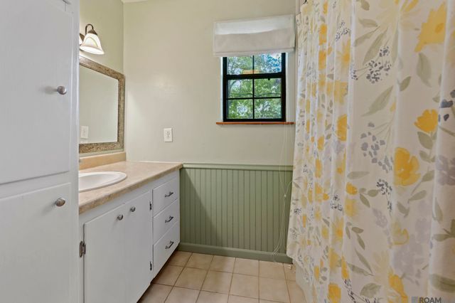 41151 Black Bayou Rd, Gonzales, LA 70737