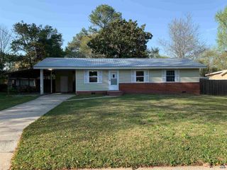 104 SHERRY Drive, Warner Robins, GA 31088
