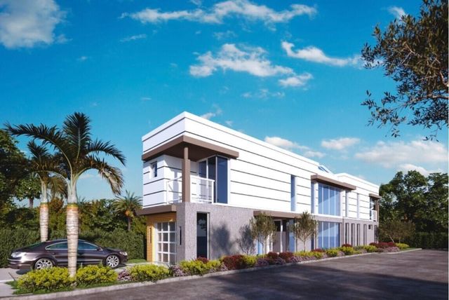 727 NW 10th Avenue, Fort Lauderdale, FL 33311