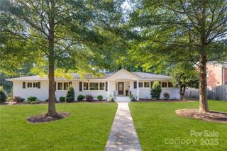 4742 Emory Lane, Charlotte, NC 28211