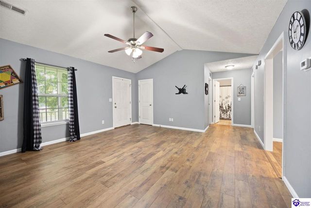 6149 Hardinsburg Road, Cecilia, KY 42724