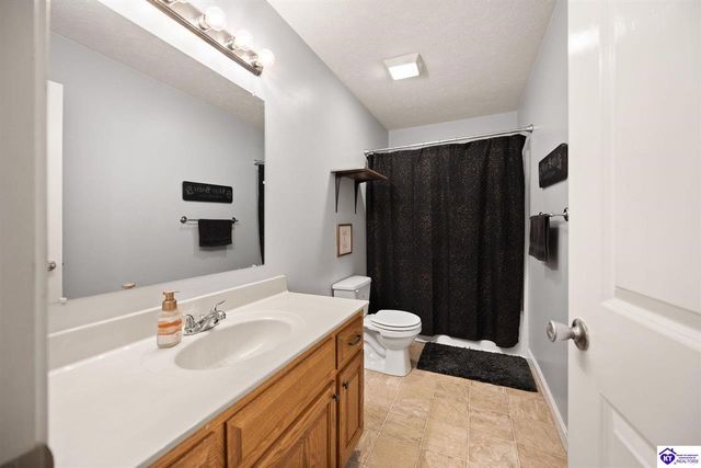 6149 Hardinsburg Road, Cecilia, KY 42724