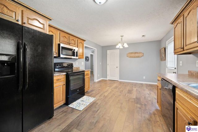 6149 Hardinsburg Road, Cecilia, KY 42724