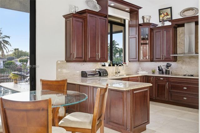 12991 Lerida St, Coral Gables, FL 33156