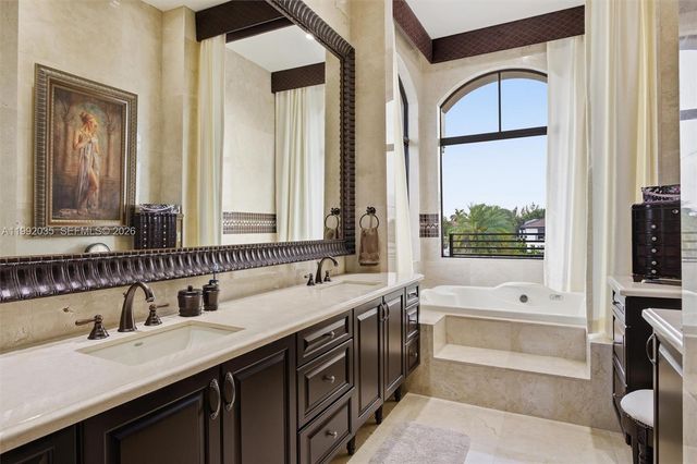 12991 Lerida St, Coral Gables, FL 33156