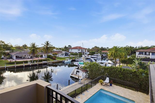 12991 Lerida St, Coral Gables, FL 33156