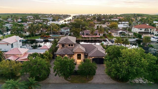 12991 Lerida St, Coral Gables, FL 33156