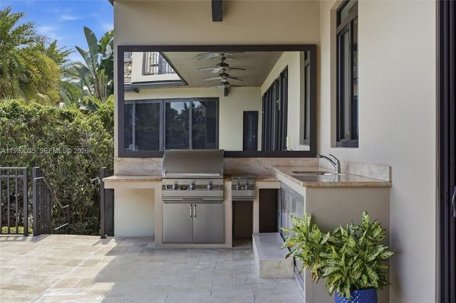 12991 Lerida St, Coral Gables, FL 33156