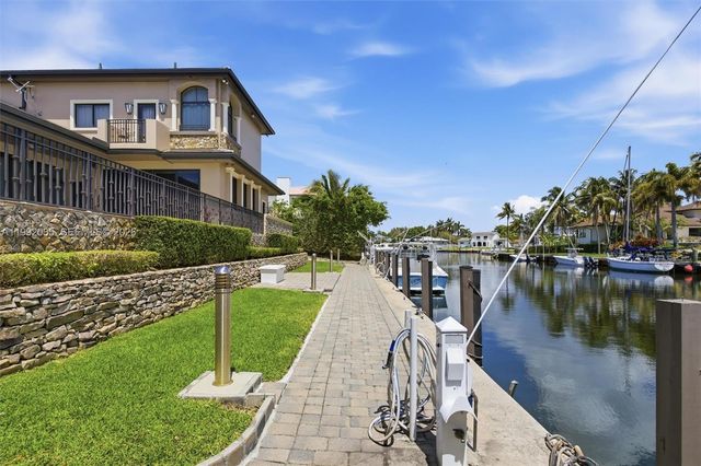 12991 Lerida St, Coral Gables, FL 33156