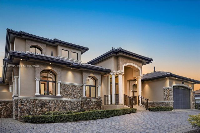 12991 Lerida St, Coral Gables, FL 33156