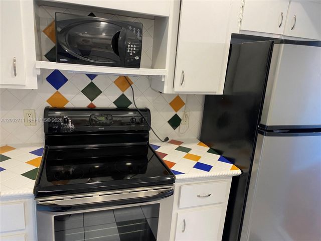 2471 SW 82nd Ave 207, Davie, FL 33324