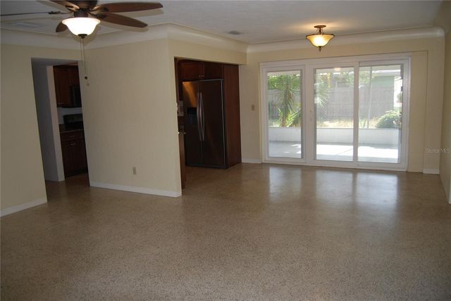 2871 67TH STREET N, St Petersburg, FL 33710