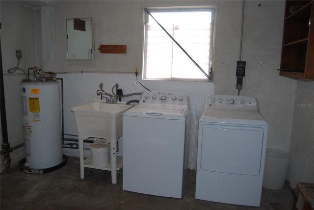 2871 67TH STREET N, St Petersburg, FL 33710