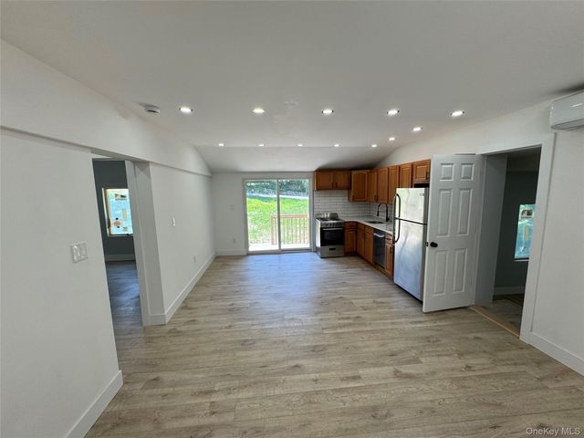 381 Mountain Lodge Road, Monroe, NY 10950