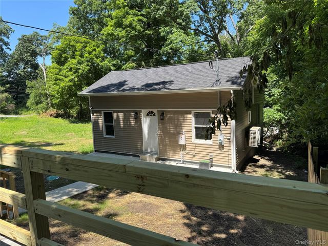 381 Mountain Lodge Road, Monroe, NY 10950